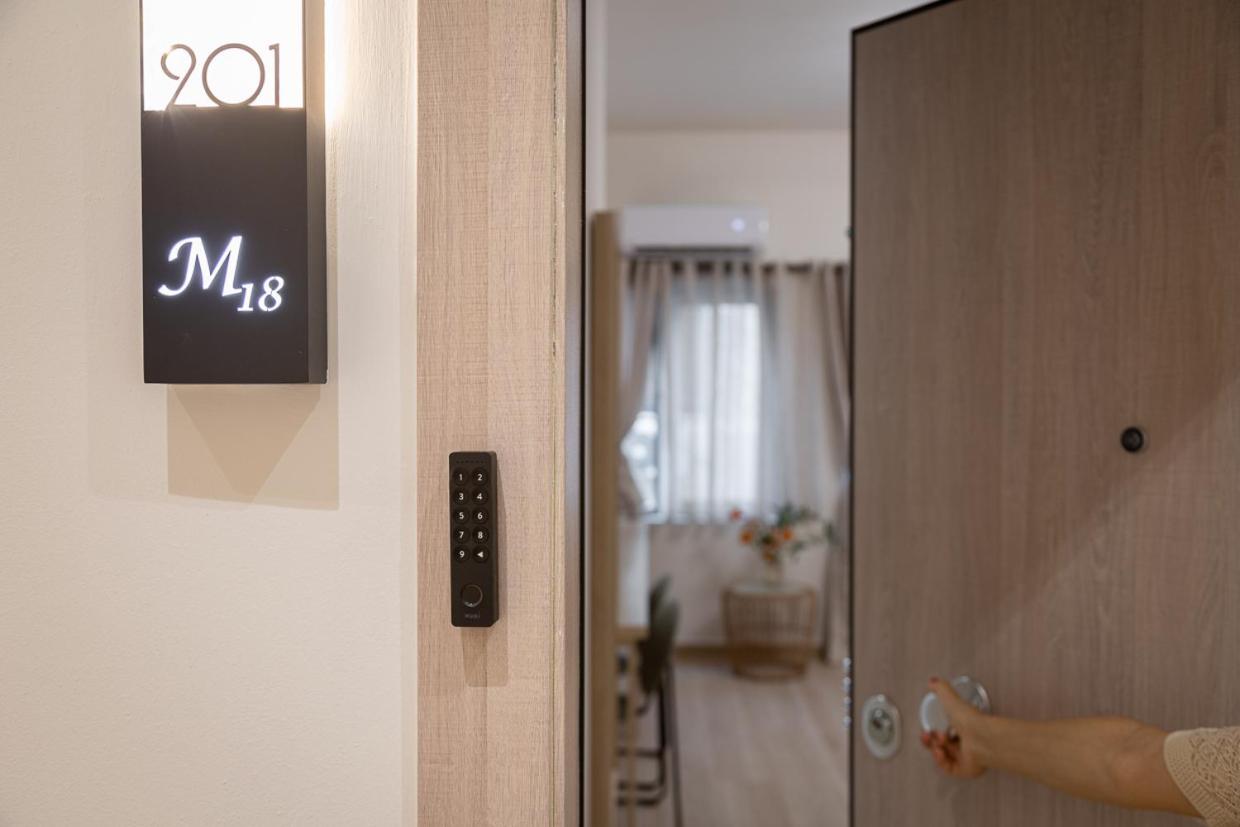 M18 Studios Monastiraki Gems Атина Екстериор снимка